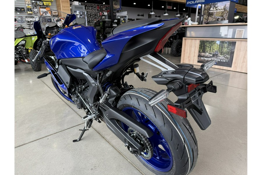 2025 Yamaha YZF-R7