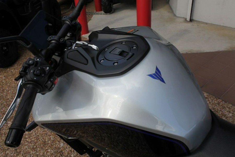 2025 Yamaha MT 09 SP