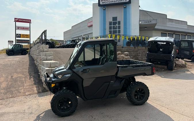 2022 Can-Am Defender Limited CAB HD10