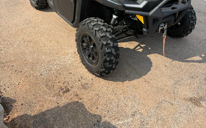 2022 Can-Am Defender Limited CAB HD10