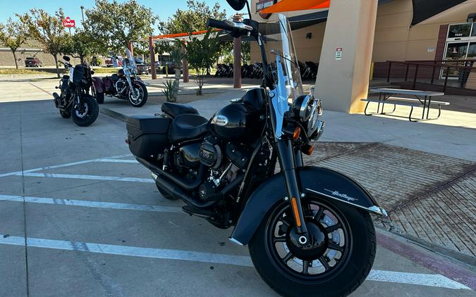 2022 Harley-Davidson Heritage Classic 114