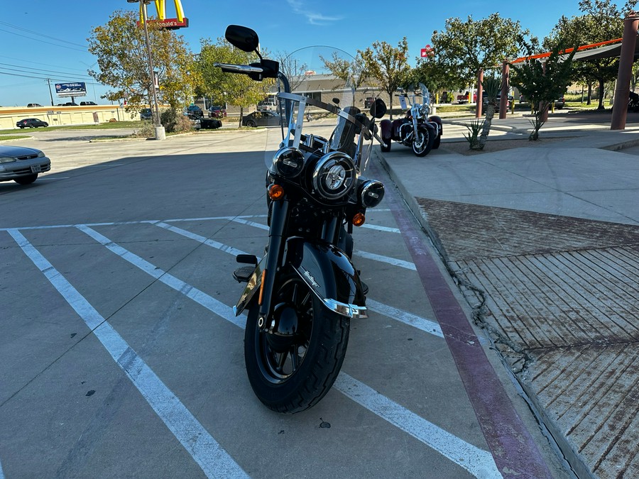 2022 Harley-Davidson Heritage Classic 114