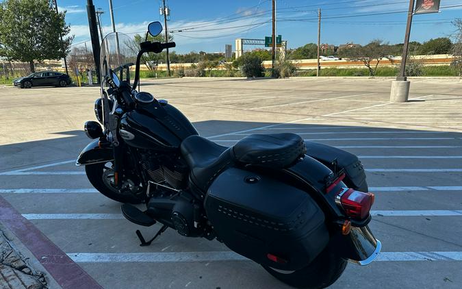 2022 Harley-Davidson Heritage Classic 114