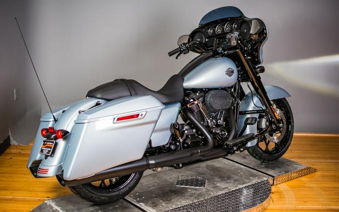 2023 Harley-Davidson Street Glide Special