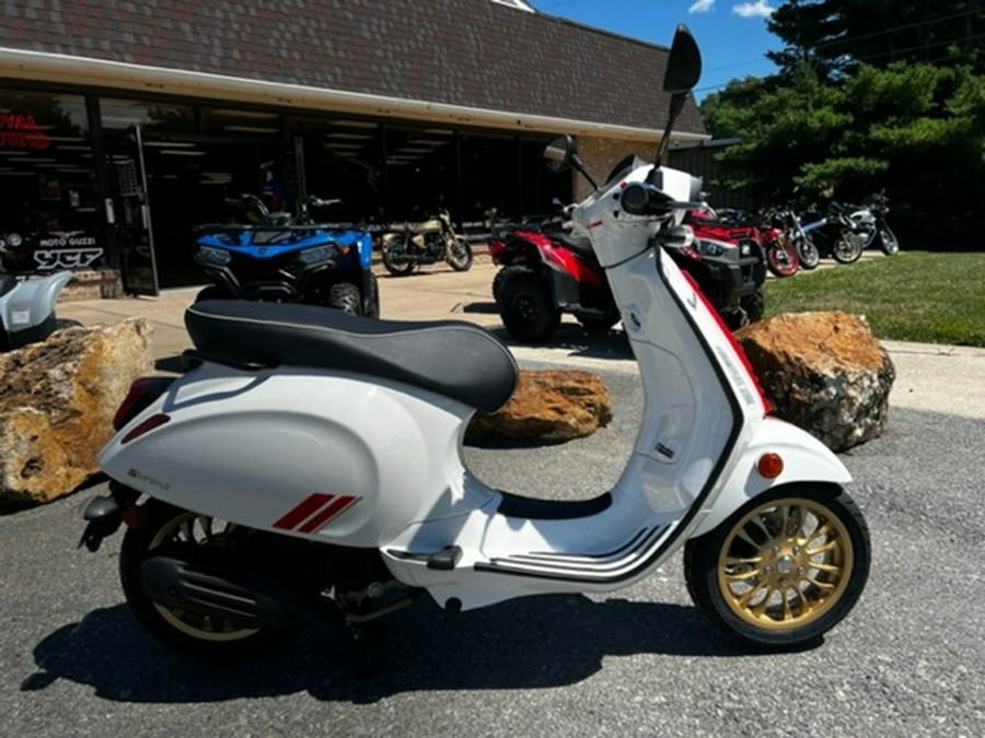 2022 Vespa Sprint 50 Racing Sixties