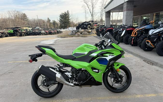 2026 Kawasaki Ninja® 500