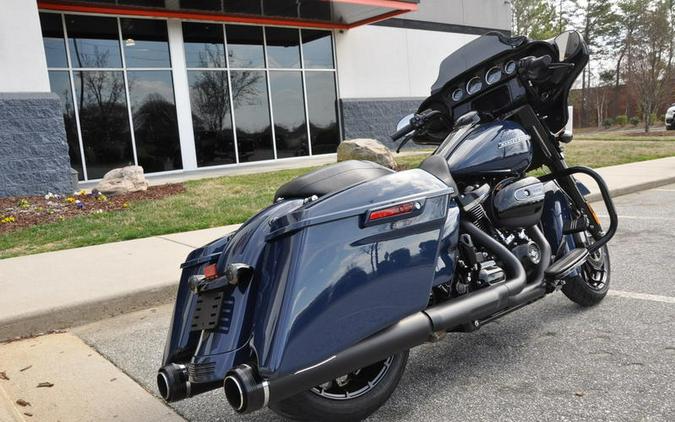 2019 Harley-Davidson® FLHXS - Street Glide® Special