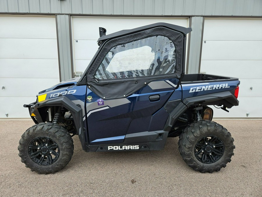 2022 Polaris General 1000 Deluxe
