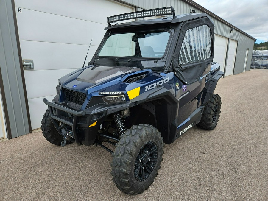2022 Polaris General 1000 Deluxe