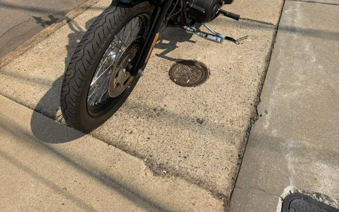 2017 Harley-Davidson Street Bob FXDB