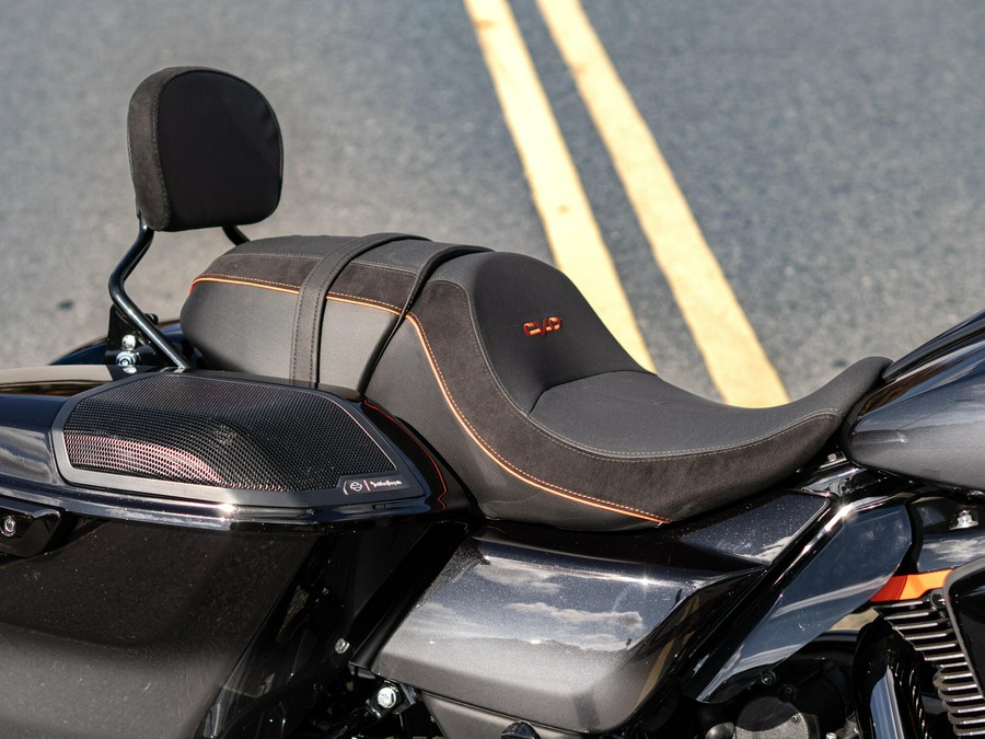 FLTRXSE 2025 CVO™ Road Glide®