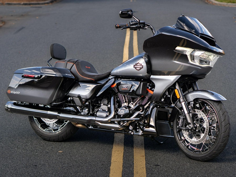 FLTRXSE 2025 CVO™ Road Glide®