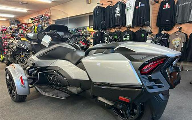 2024 Can-Am Spyder RT