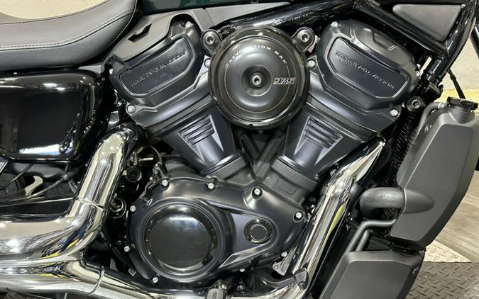 Harley-Davidson® Nightster™ 2025 RH975 84658470 SNAKE VENOM