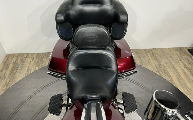 2014 Harley-Davidson FLHTK Electra Glide Ultra Limited