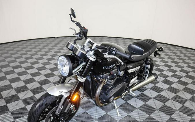 2022 Triumph Speed Twin Jet Black