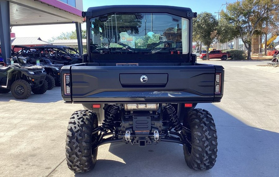 2026 Can-Am Defender MAX XT CAB HD11