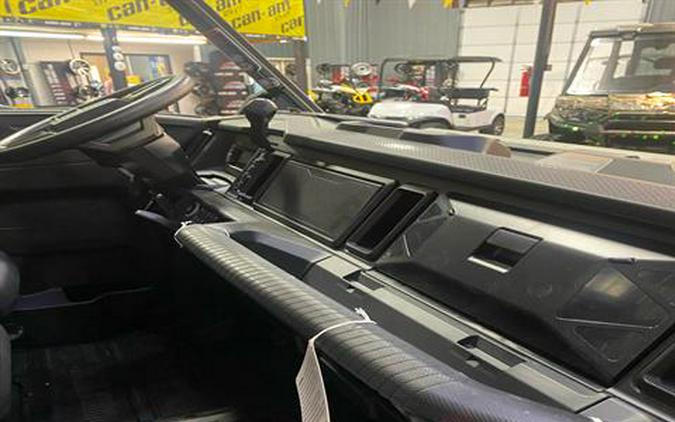 2026 Can-Am Defender X MR HD11 with Half-Doors