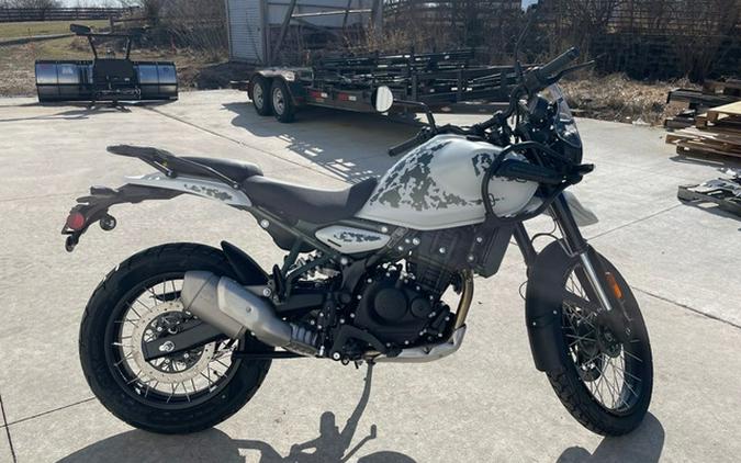 2026 Royal Enfield HIMALAYAN 450 - KAMET WHITE (TUBELESS)