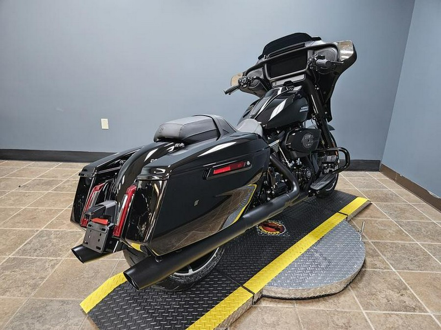 2024 Harley-Davidson® FLHX - Street Glide®