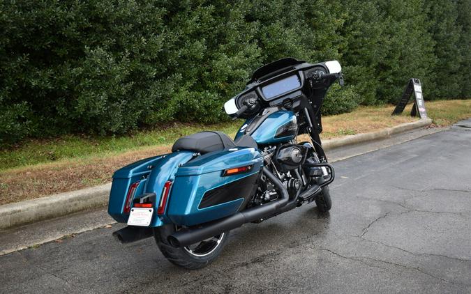 2026 Harley-Davidson Street Glide® – Modern Touring Bagger
