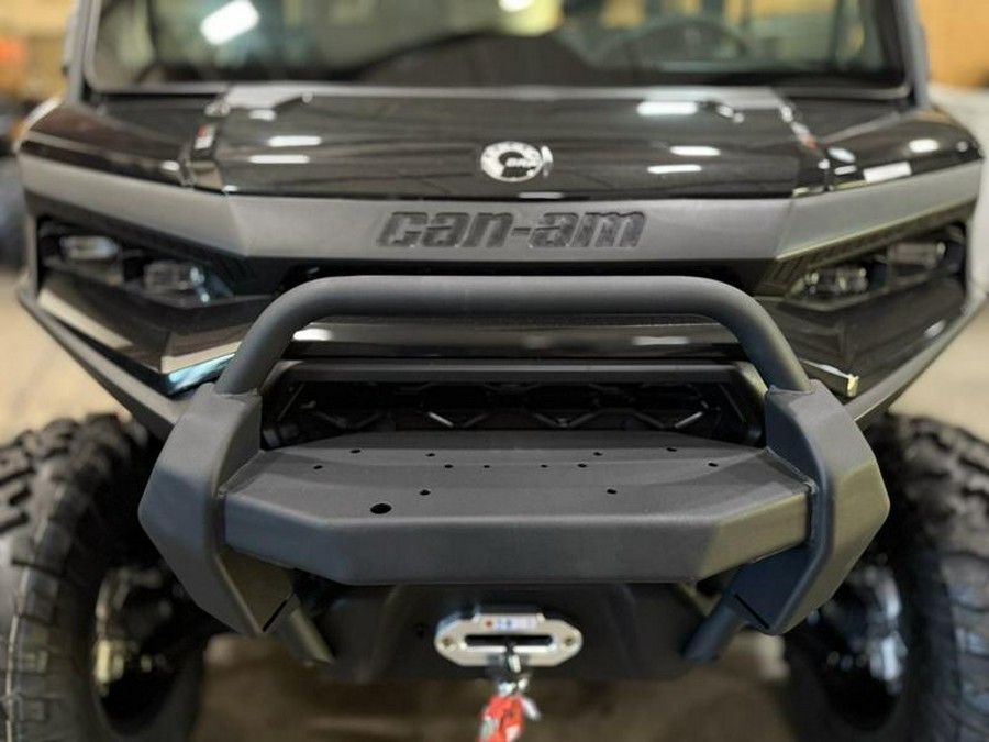 2026 Can-Am® Defender MAX XT CAB HD11 With 10.25 in.display