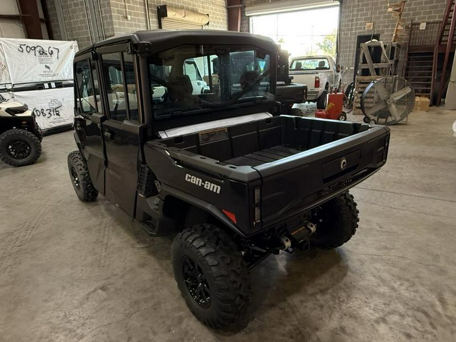 2026 Can-Am® Defender MAX XT CAB HD11 With 10.25 in.display