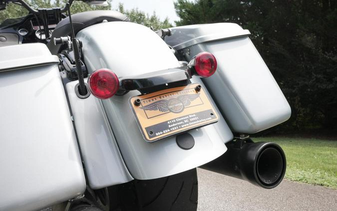 FLTRX 2023 Road Glide