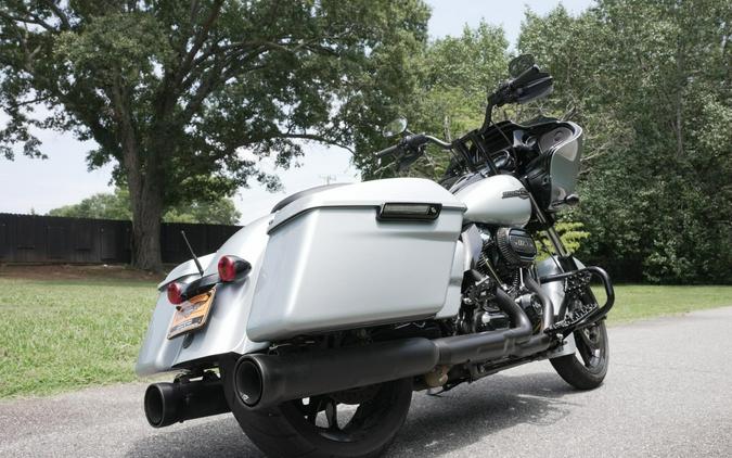 FLTRX 2023 Road Glide