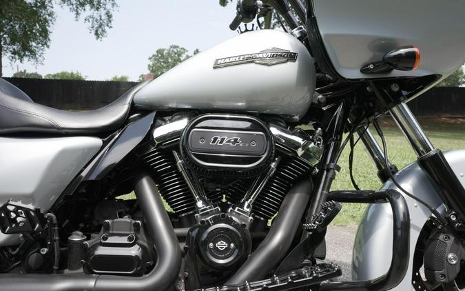 FLTRX 2023 Road Glide