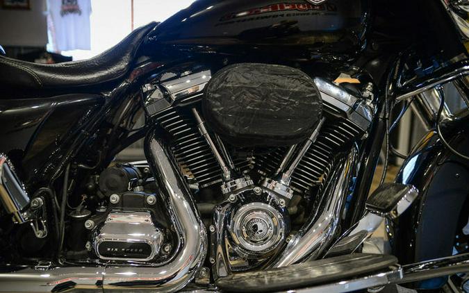 2018 Harley-Davidson® FLHX - Street Glide®