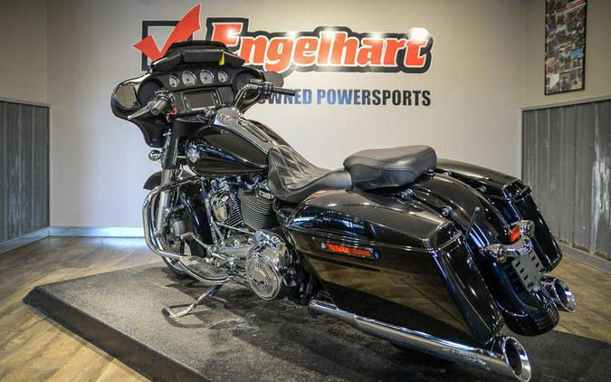 2018 Harley-Davidson® FLHX - Street Glide®