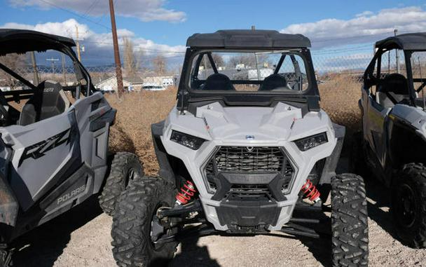 2021 Polaris® RZRS10 ULT.