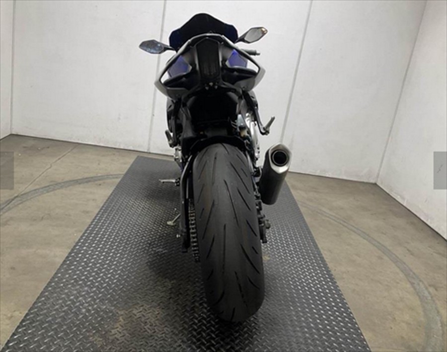 2015 Yamaha YZF-R1