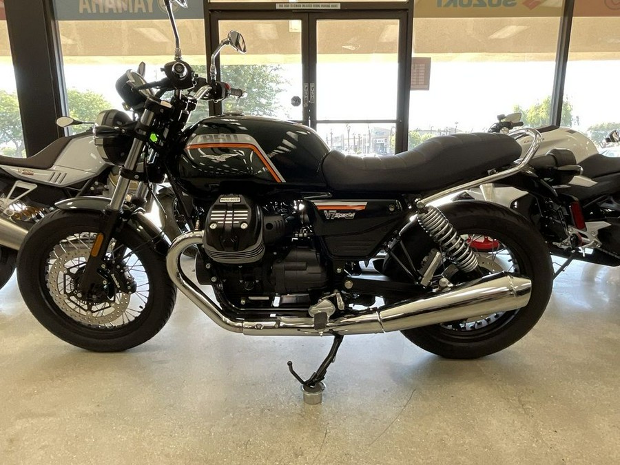 2026 Moto Guzzi V7 Special