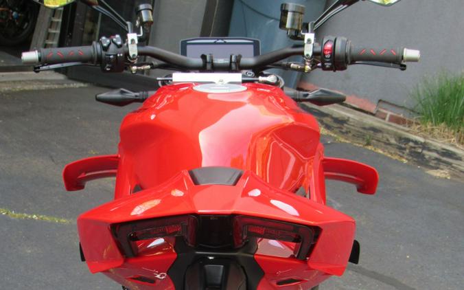 2026 Ducati Streetfighter V4