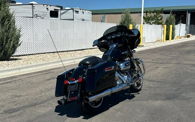 2023 Harley-Davidson® STREET GLIDE