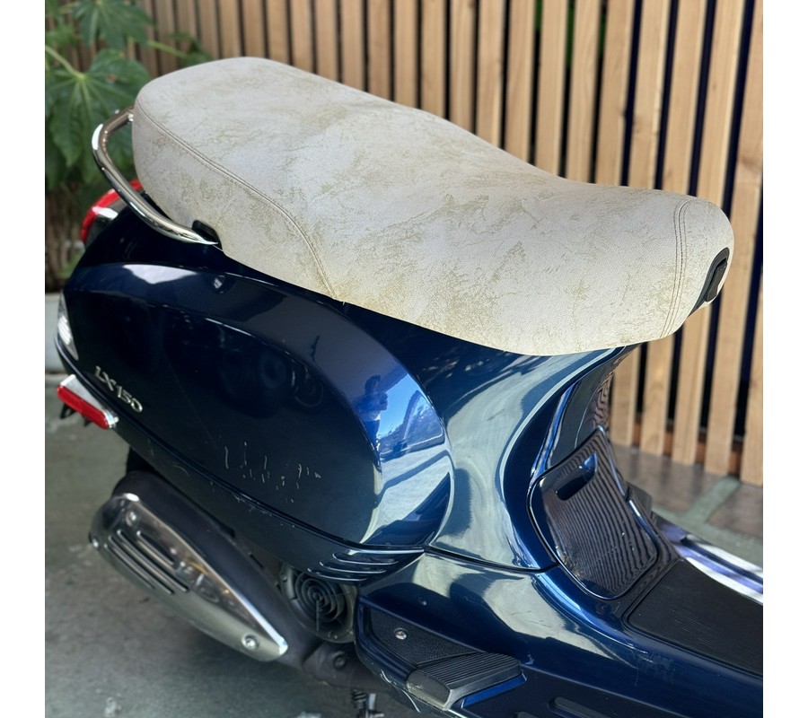 2009 Vespa LX 150