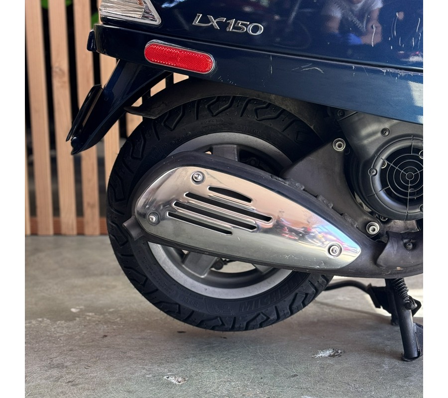 2009 Vespa LX 150