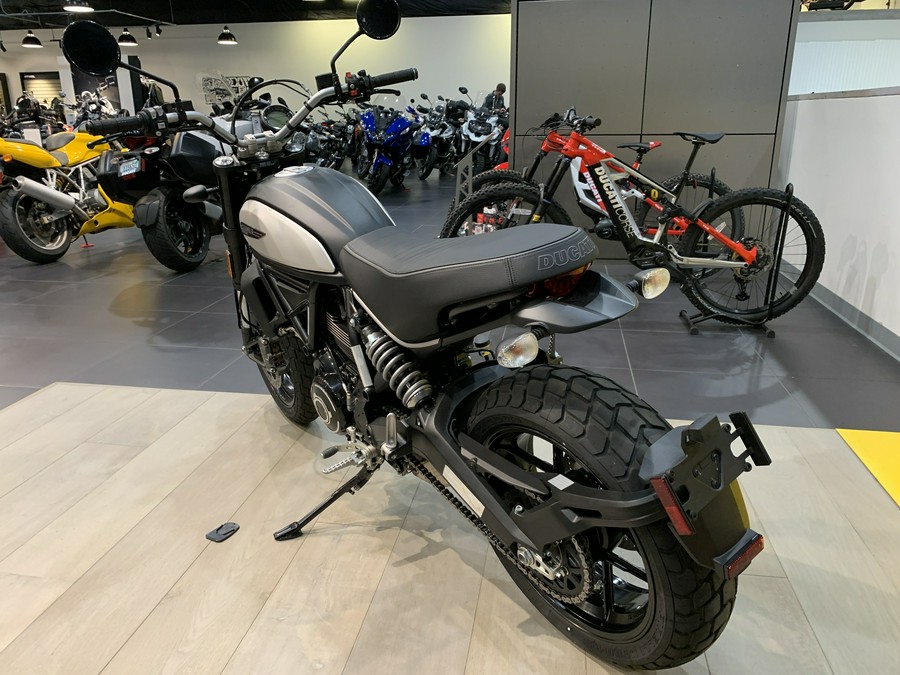 2023 Ducati Scrambler Icon Dark