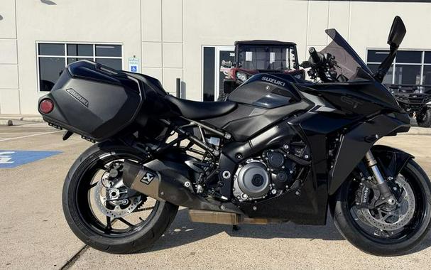 2022 Suzuki GSX-S1000
