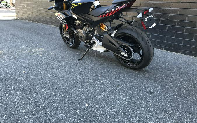 2027 Aprilia Tuono 660 Factory