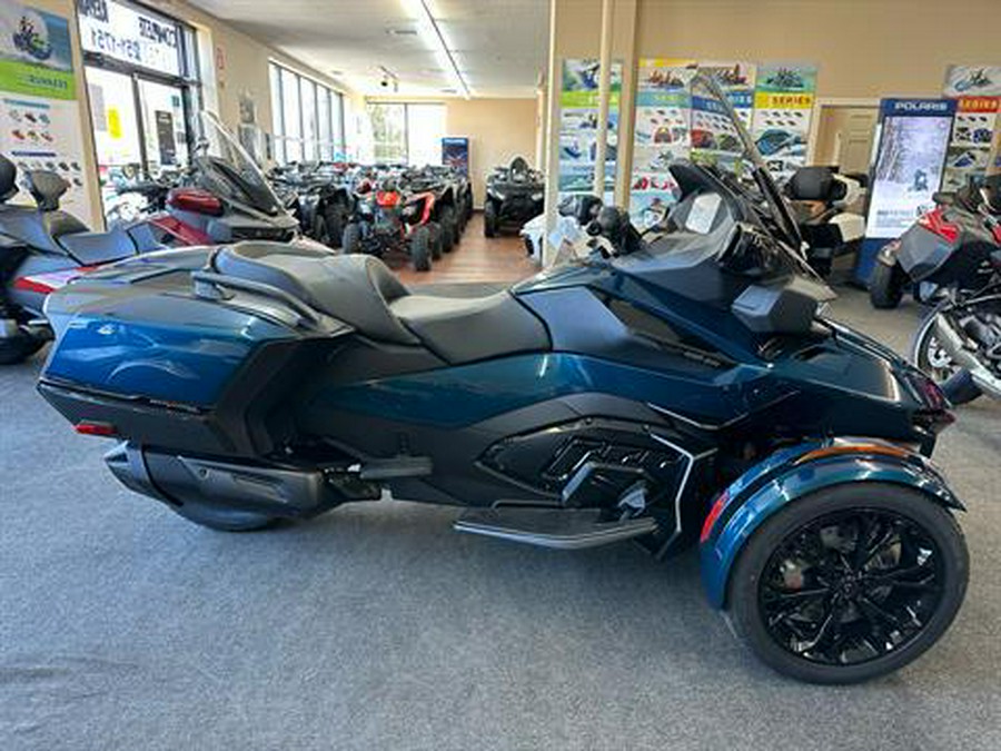 2024 Can-Am Spyder RT