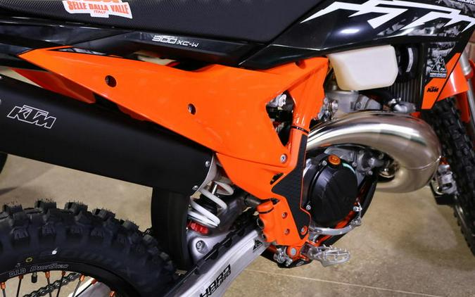 2025 KTM 300 XC-W Hardenduro