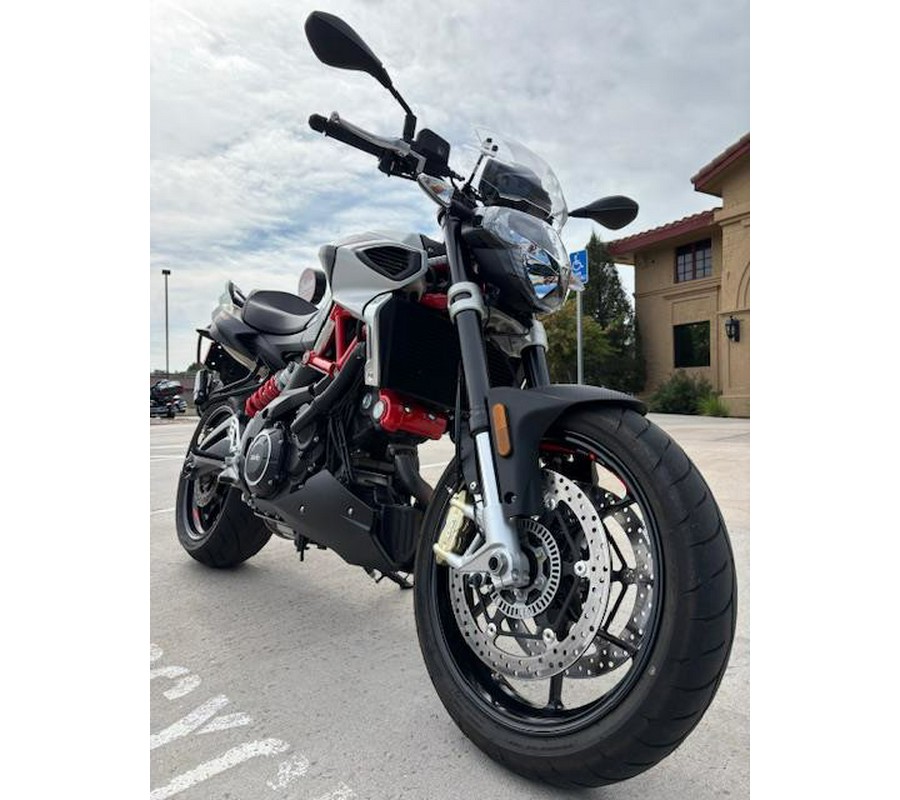 2018 Aprilia Shiver 900
