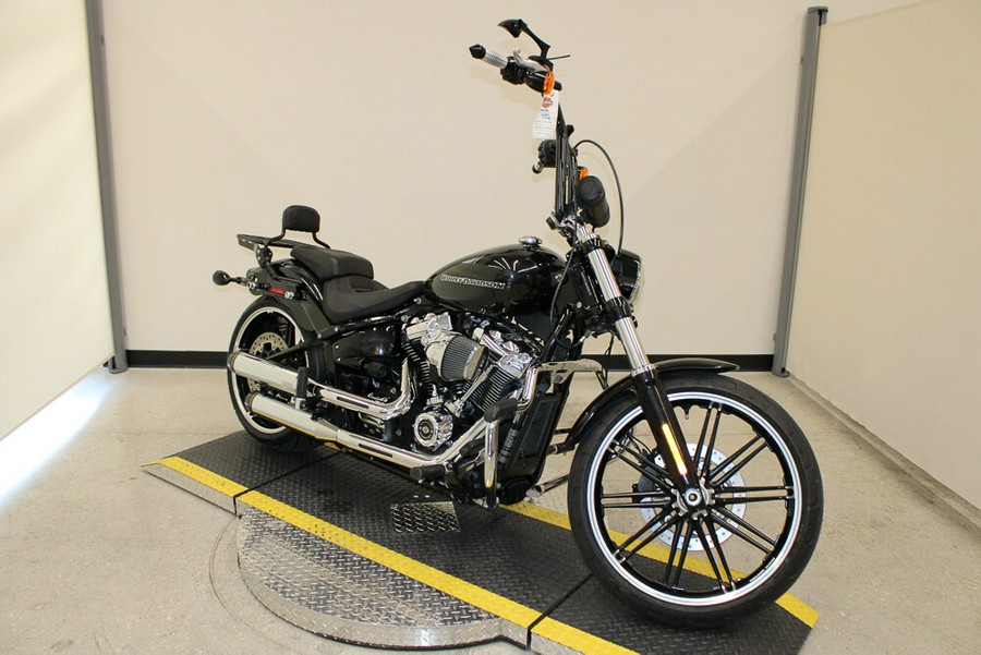 Used 2018 Harley-Davidson Softail Breakout FXSB Motorcycle For Sale In Miami, Florida