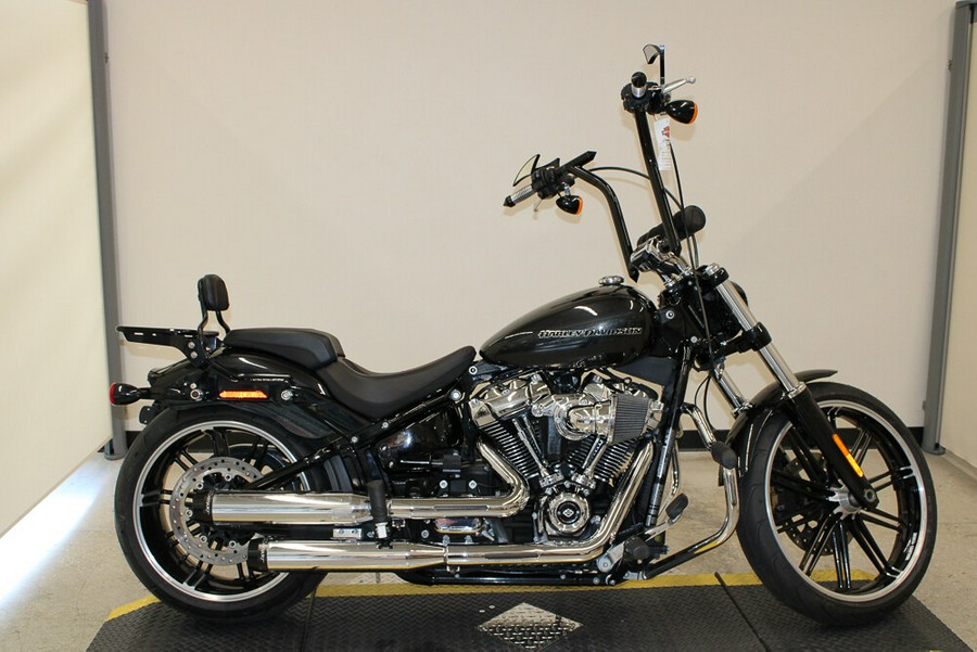 Used 2018 Harley-Davidson Softail Breakout FXSB Motorcycle For Sale In Miami, Florida