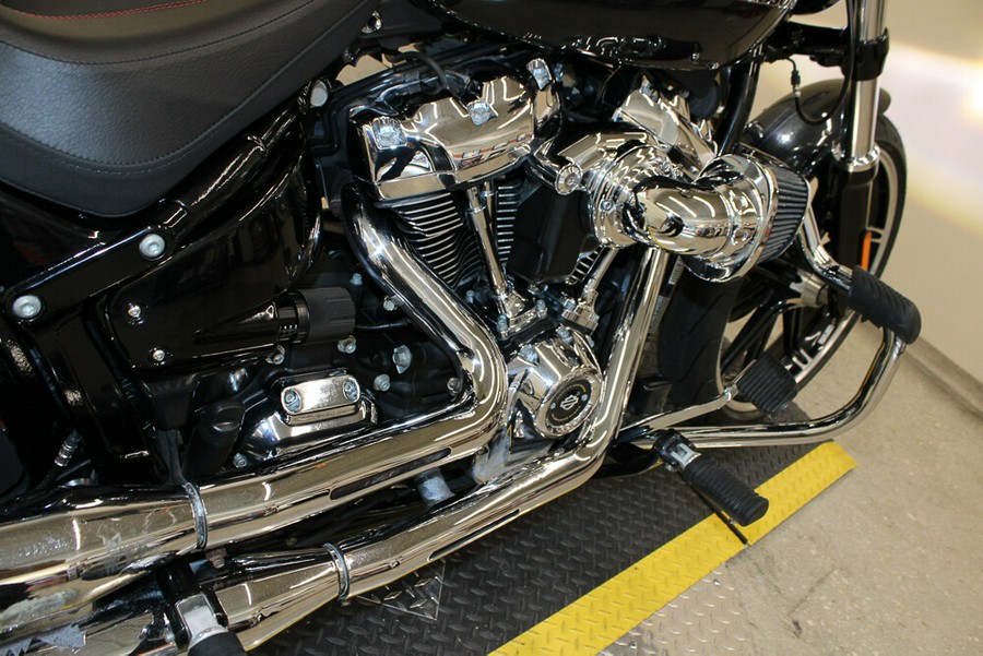 Used 2018 Harley-Davidson Softail Breakout FXSB Motorcycle For Sale In Miami, Florida