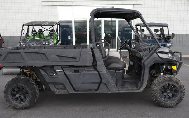 2025 Can-Am® Defender PRO XT HD10