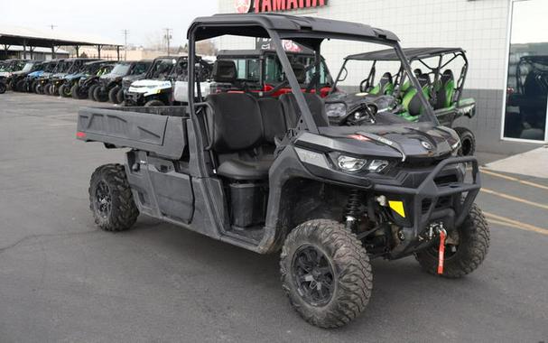 2025 Can-Am® Defender PRO XT HD10